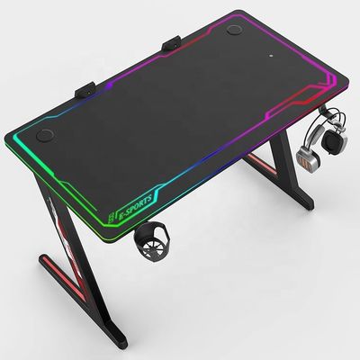 Компьютерный стол для коммерческой мебели с системой освещения RGB и регулируемым дизайном